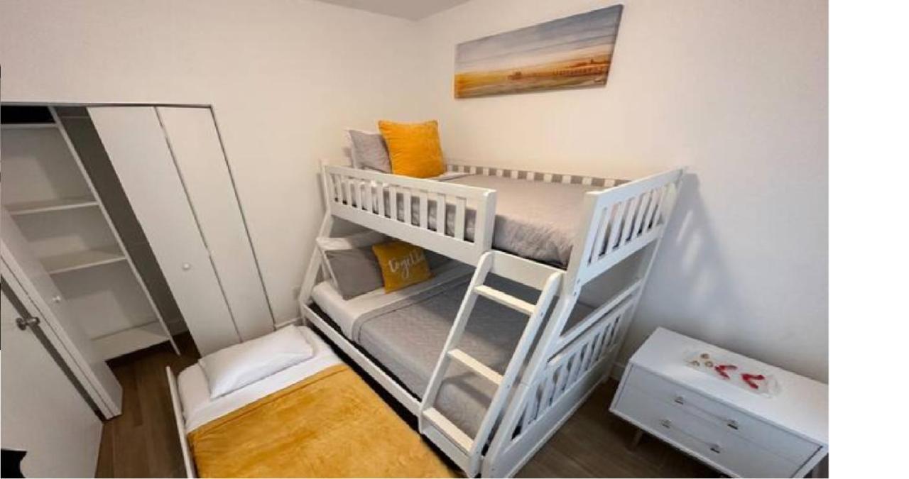 Casa vacanze Enjoy Our Brand New Close To Hollywood In Hallandale Beach! *